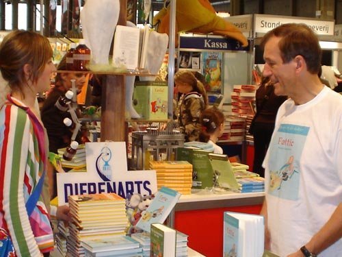 maartenopdeboekenbeursfattie.jpg